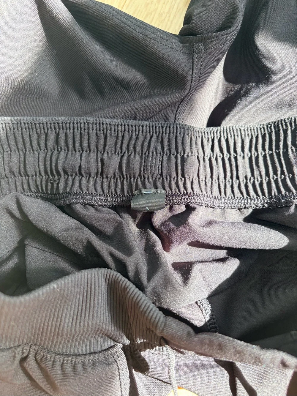 Lululemon Black Relaxed Jogger Pants Women’s Small - Picture 4 of 7